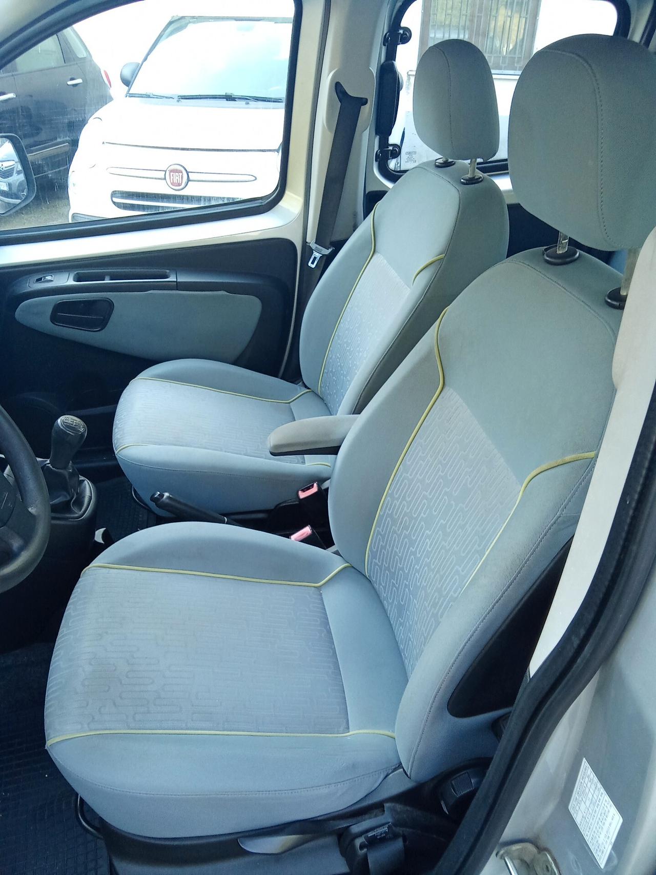 Peugeot Bipper 1.3 HDi 75 FAP Outdoor 011