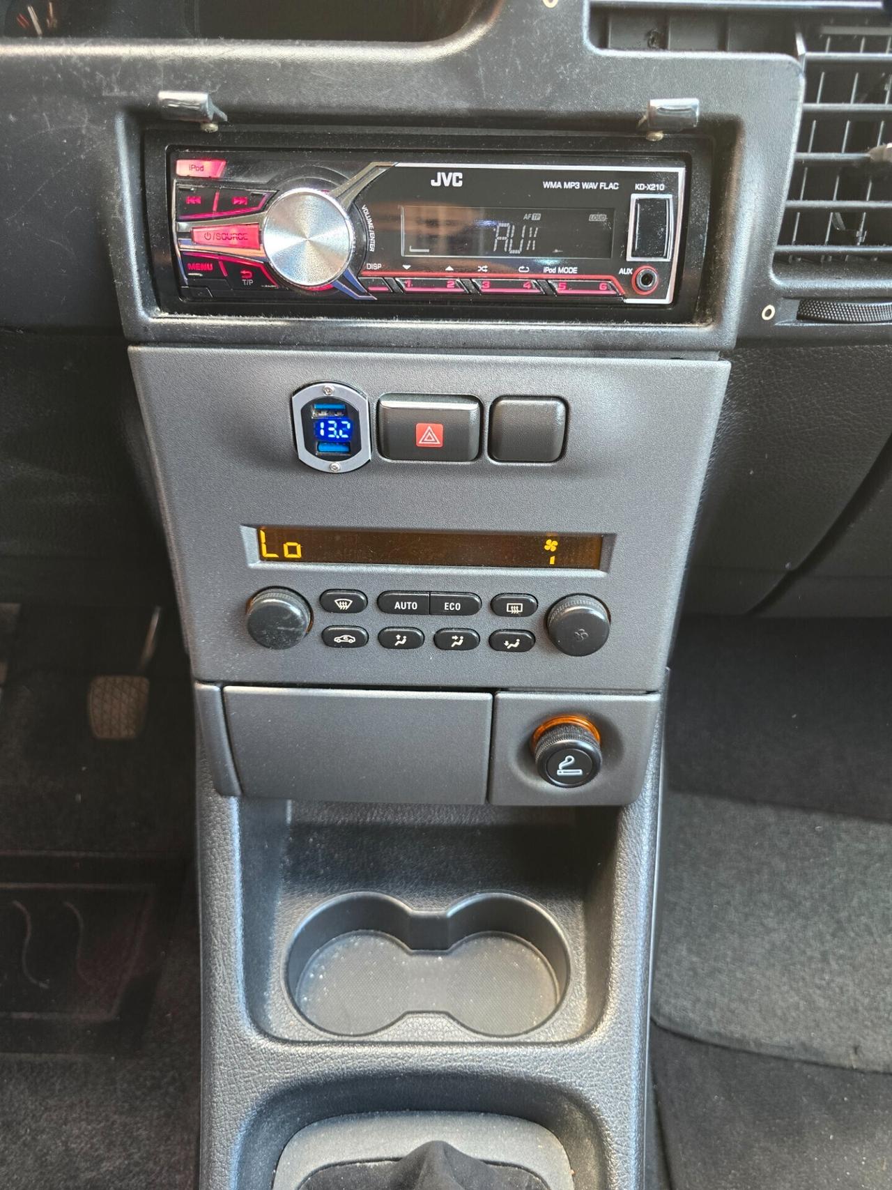 Opel Zafira 1.6 16v 7 Posti ok Neopatentati