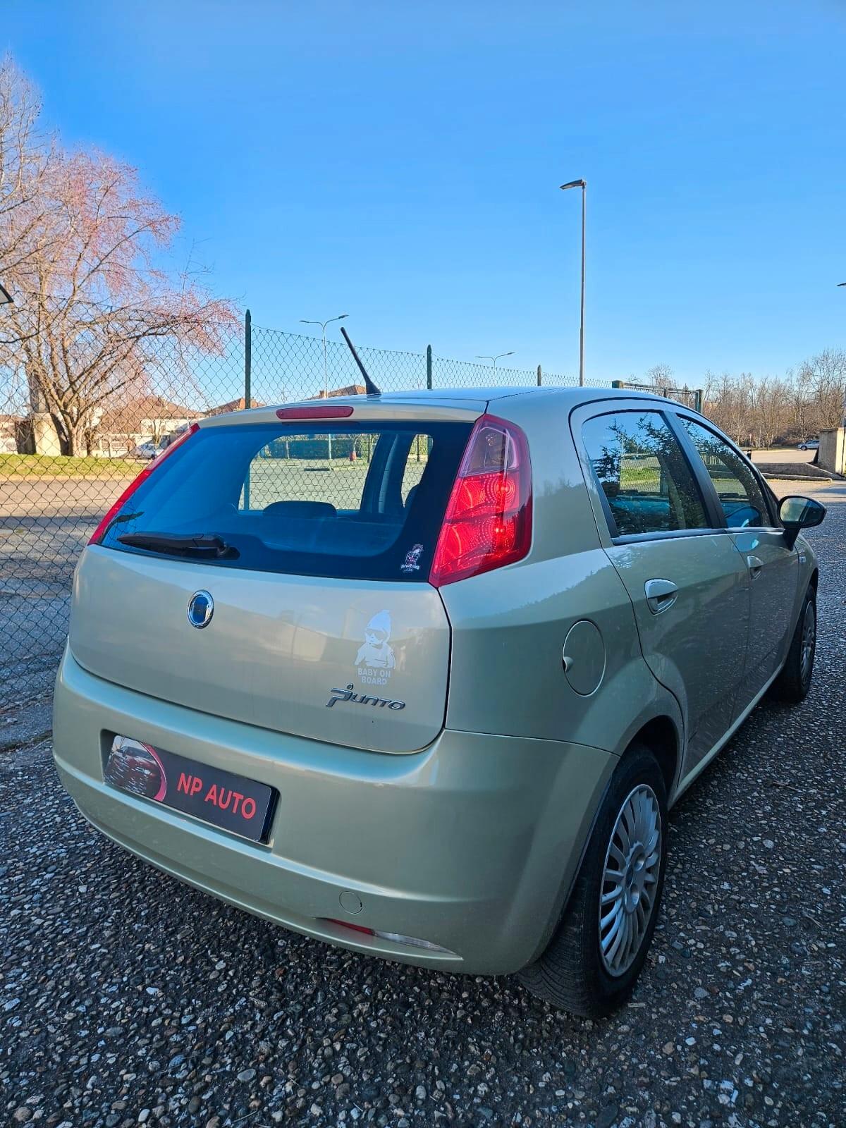 fiat grande punto 1.2 NEOPATENTATI