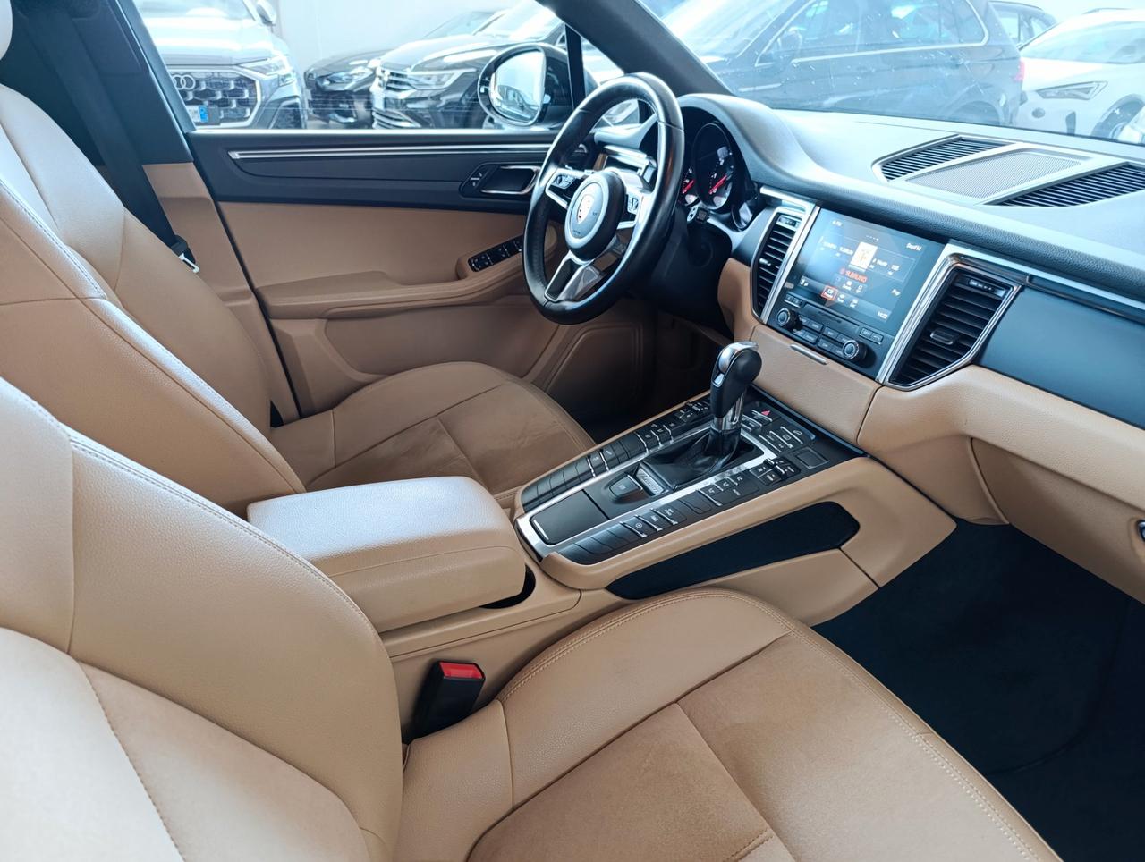 Porsche Macan 2.0 252cv pdk