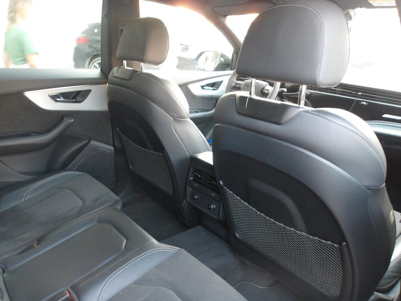 Audi Q8 50 3.0 tdi mhev Sport quattro tiptronic