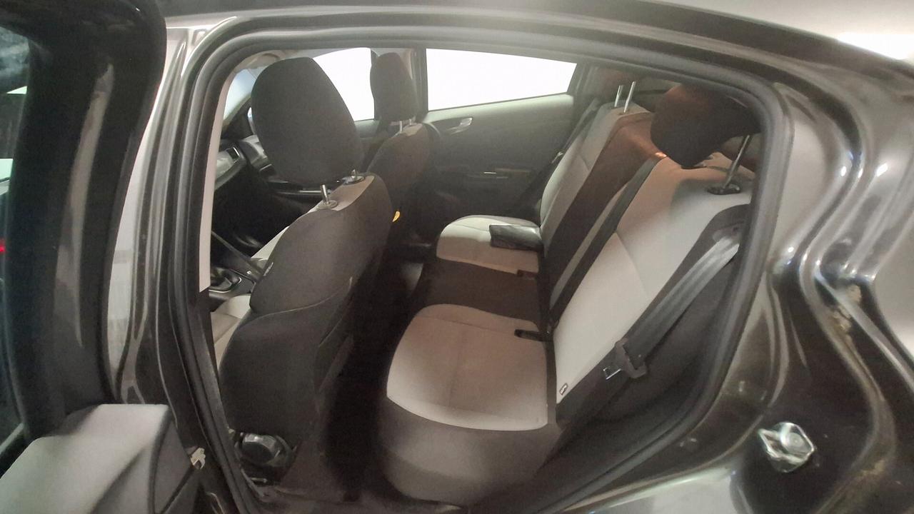 Alfa Romeo Giulietta 1.6 JTDm-2 105 CV Distinctive
