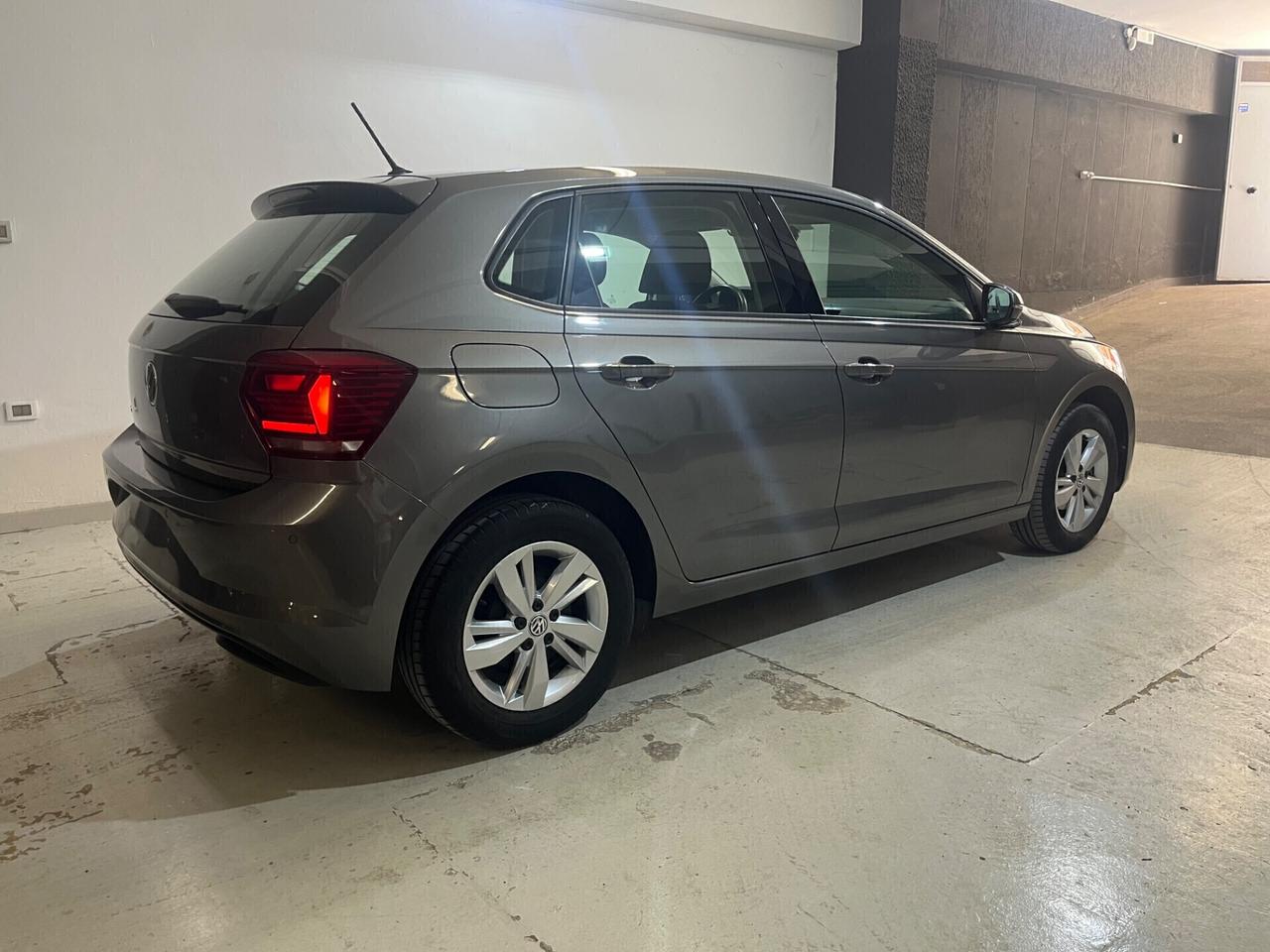 Volkswagen Polo 1.0 TSI DSG 5p. Comfortline BlueMotion Technology