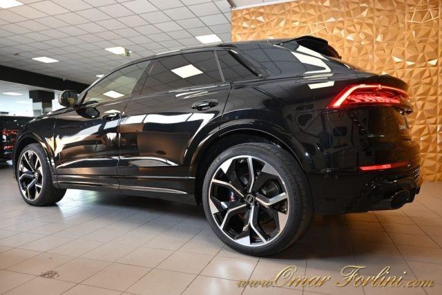 AUDI RS Q8 4.0 TFSI Q.TIP.DYNAMIC TET.23"B&O MATRIX SED.VENT/