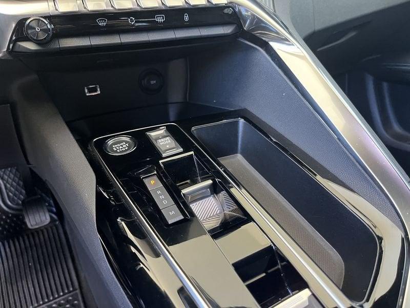 Peugeot 3008 3008 BlueHDi 130 S&S EAT8 tua da 289,00 al mese