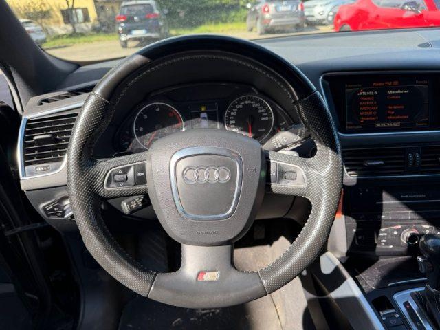 AUDI Q5 2.0 TDI quattro S tronic //S LINE//COMMERCIANTI//