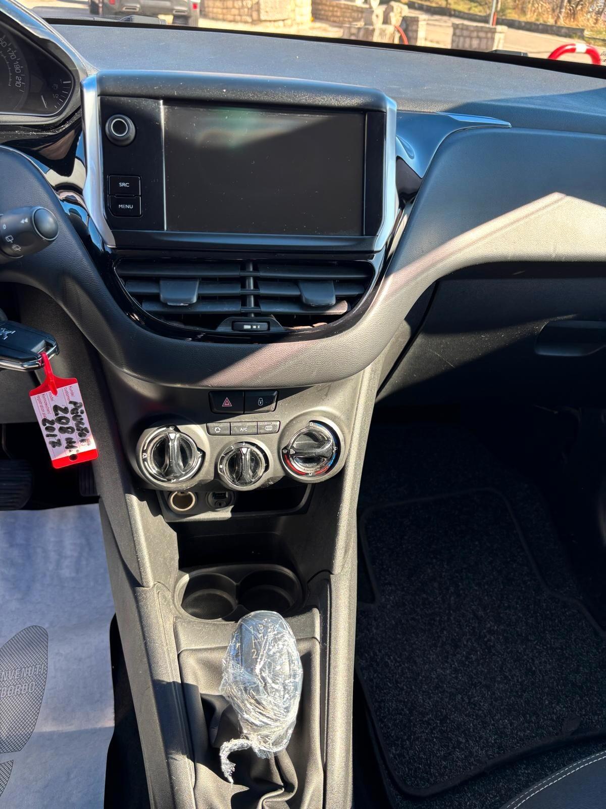 Peugeot 208 BlueHDi 75 5 porte Allure