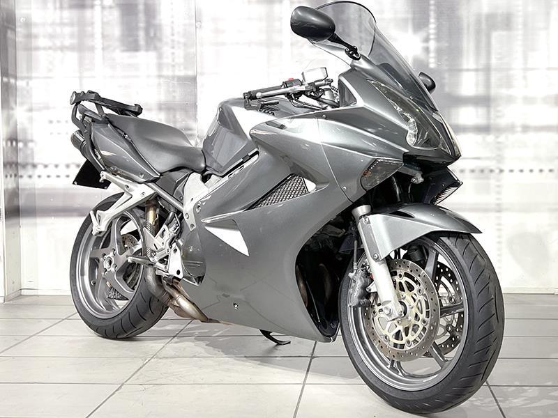 Honda VFR 800 V Tech