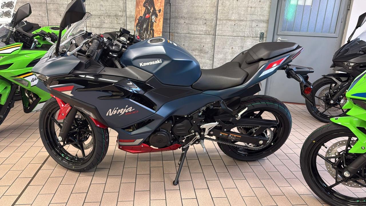 Kawasaki Ninja 500 SE MY 2026