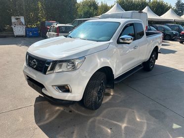 Nissan Navara 2.3 dCi 4WD King Cab Acenta