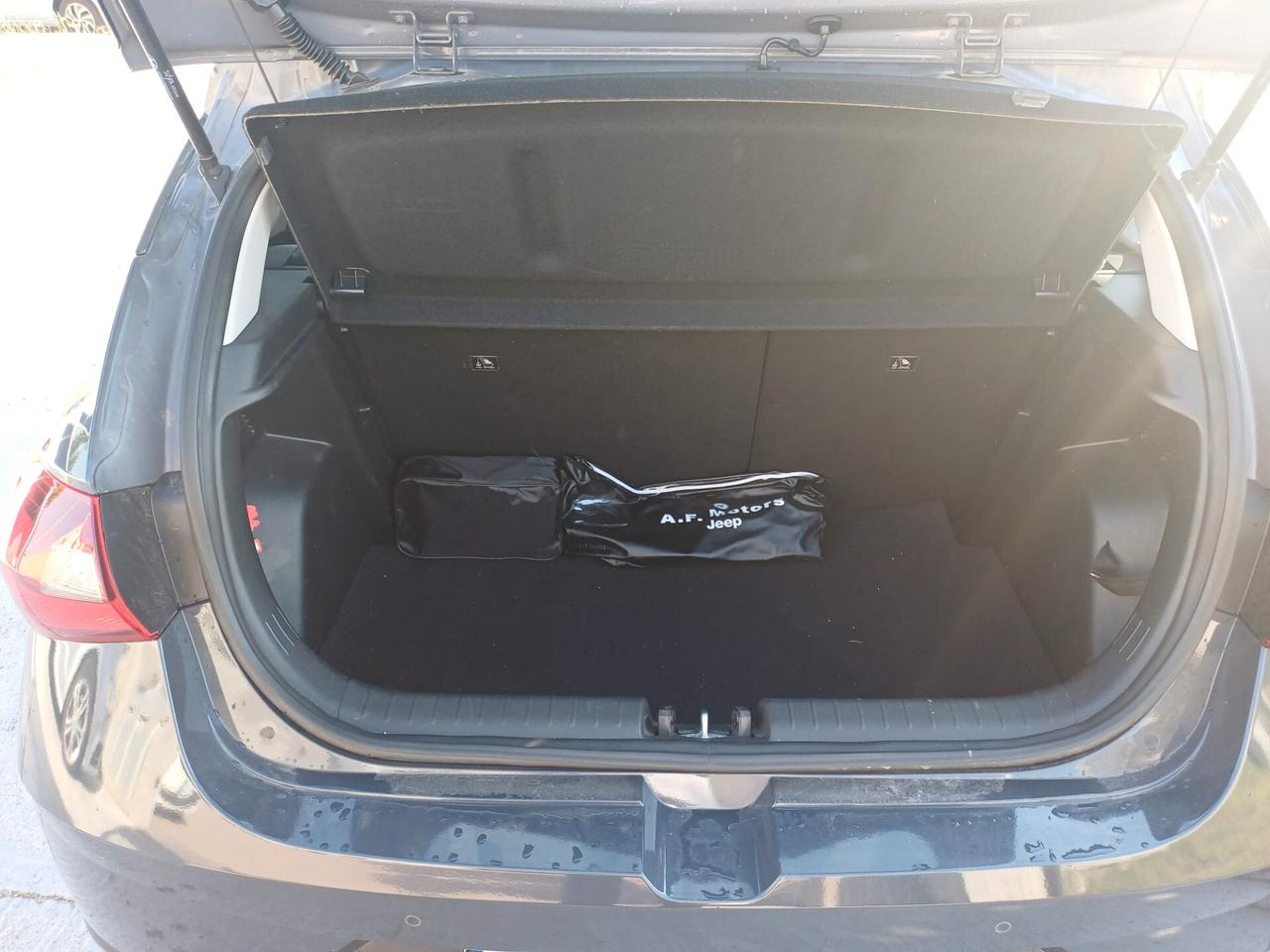 Hyundai i20 1.2 MPI 84 CV GPL Connectline