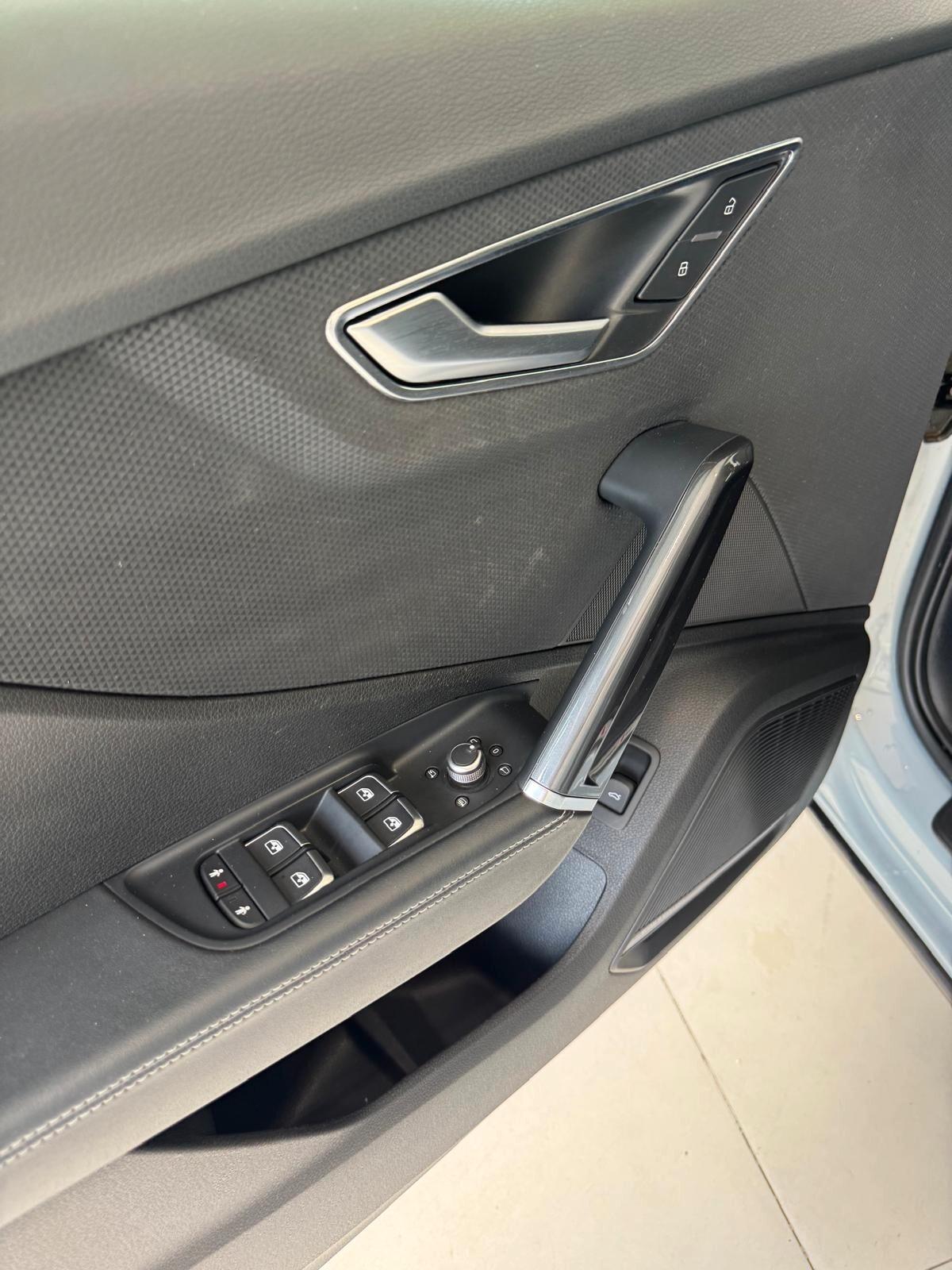Audi Q2 SQ2 TFSI quattro S tronic