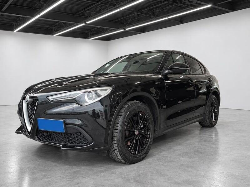 Alfa Romeo Stelvio Stelvio 2.2 t Super rwd 160cv auto