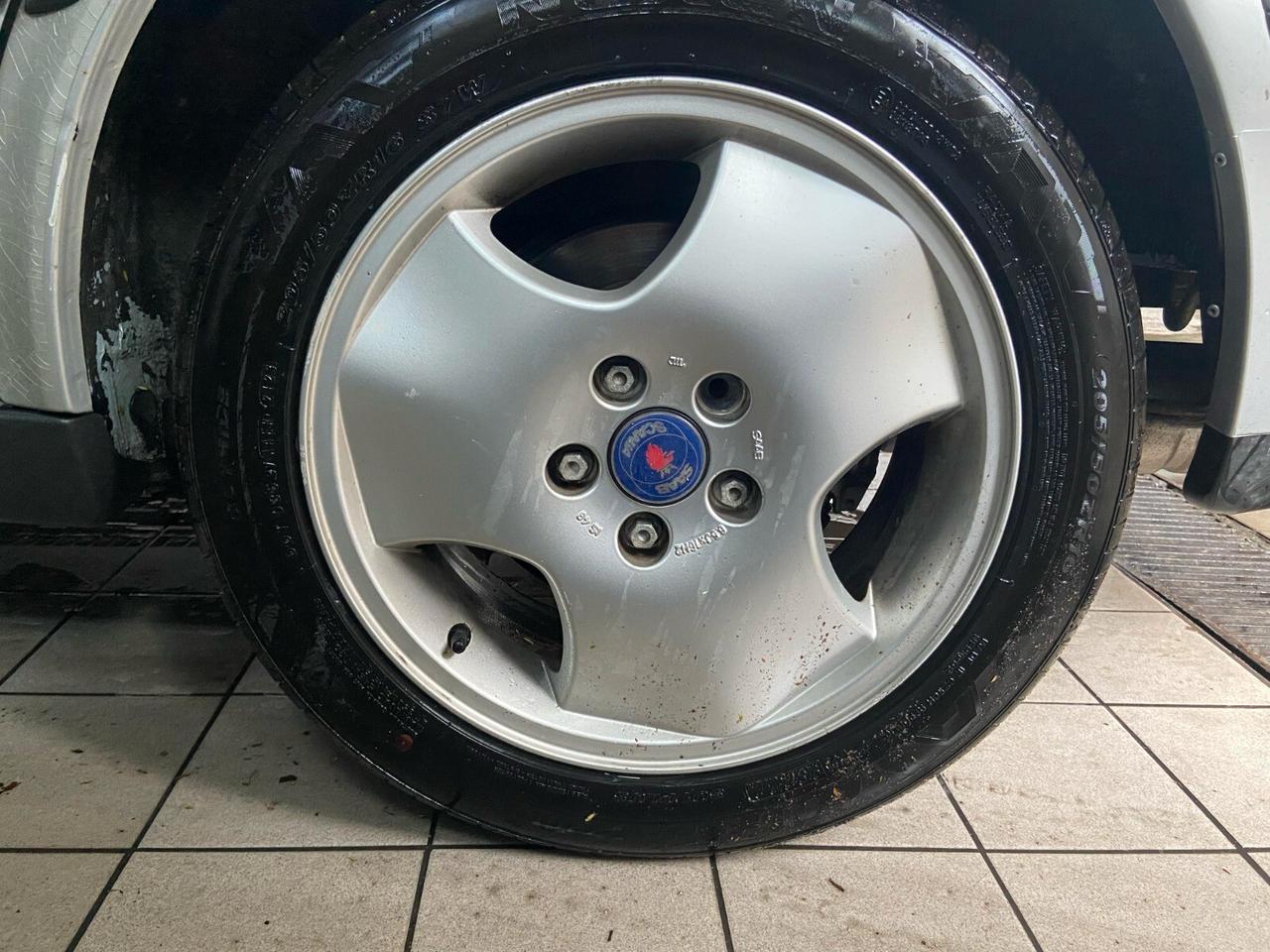 Saab 900 2.0i turbo 16V cat 5 porte SE