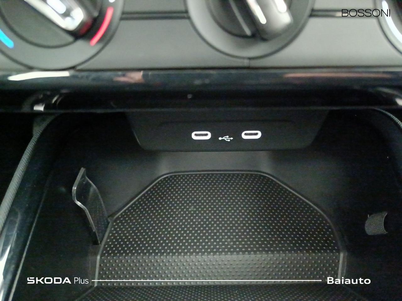 Skoda Fabia 1.0 mpi 80cv selection