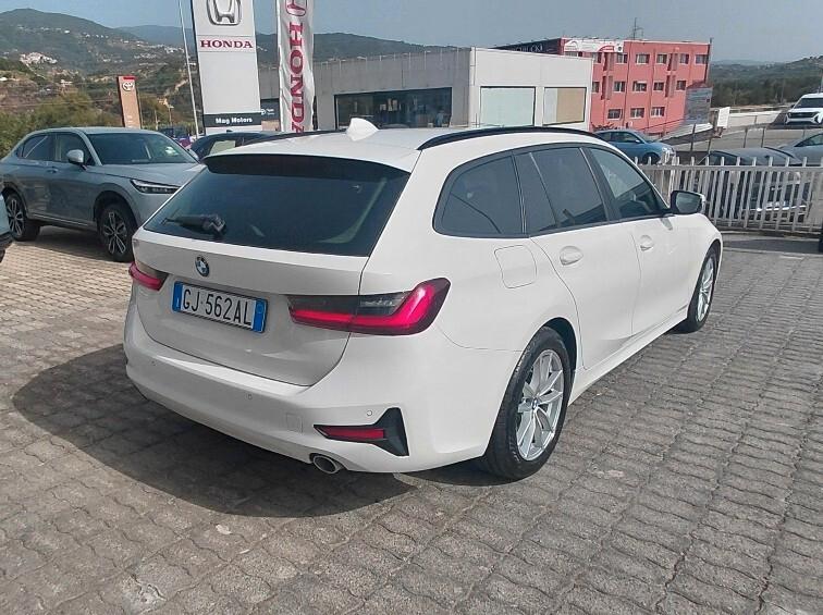 Bmw 318d 48V Touring Business Advantage