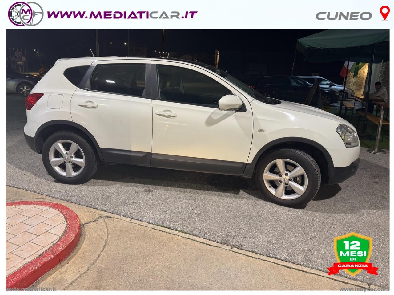 NISSAN Qashqai 2.0 dCi DPF 4WD Tekna