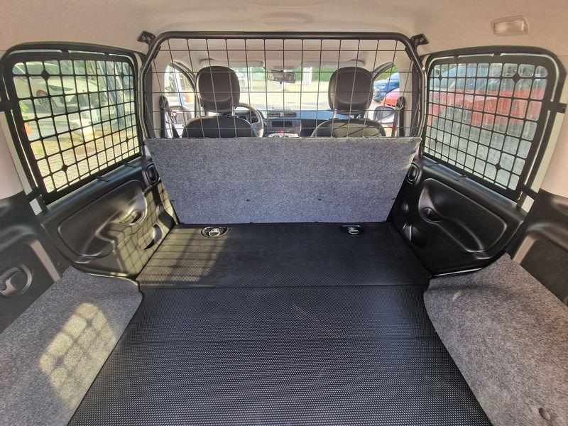 FIAT Panda 1.2 benzina 69cv quattro cilindri - Van 2 Posti