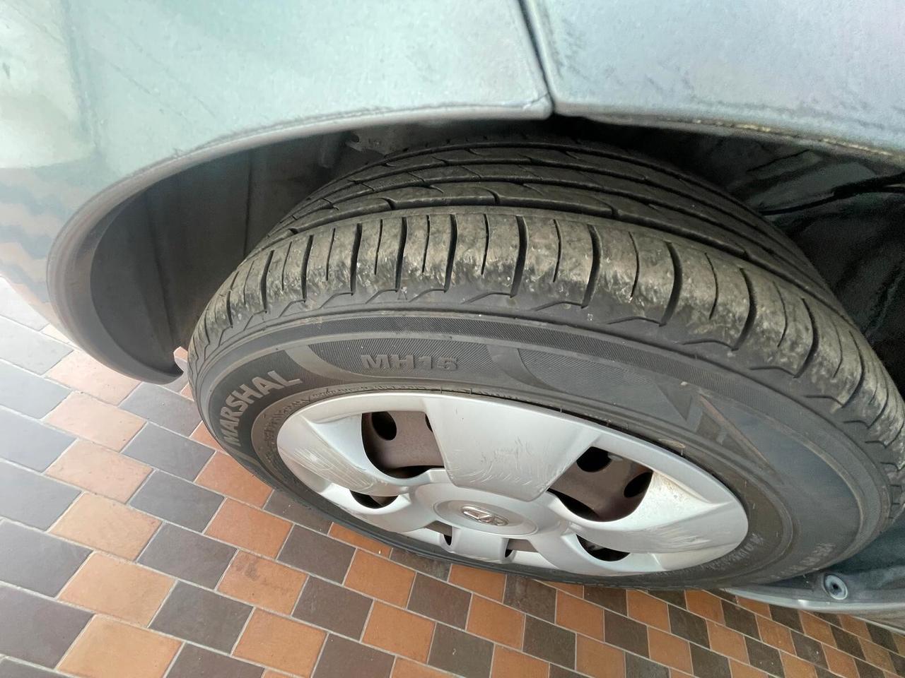 Toyota Yaris 1.0 3 porte