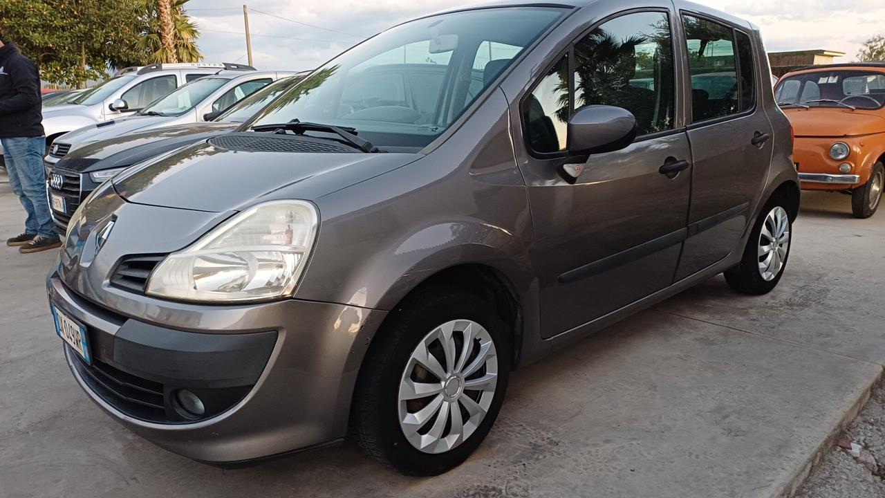 Renault Modus 1.2 16V Dynamique 2009