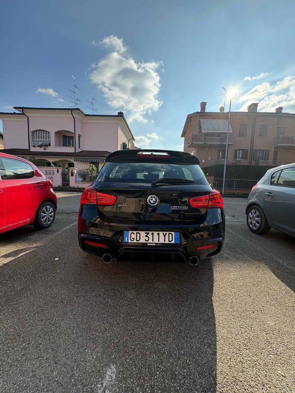 Bmw 118 118i 5p. Msport