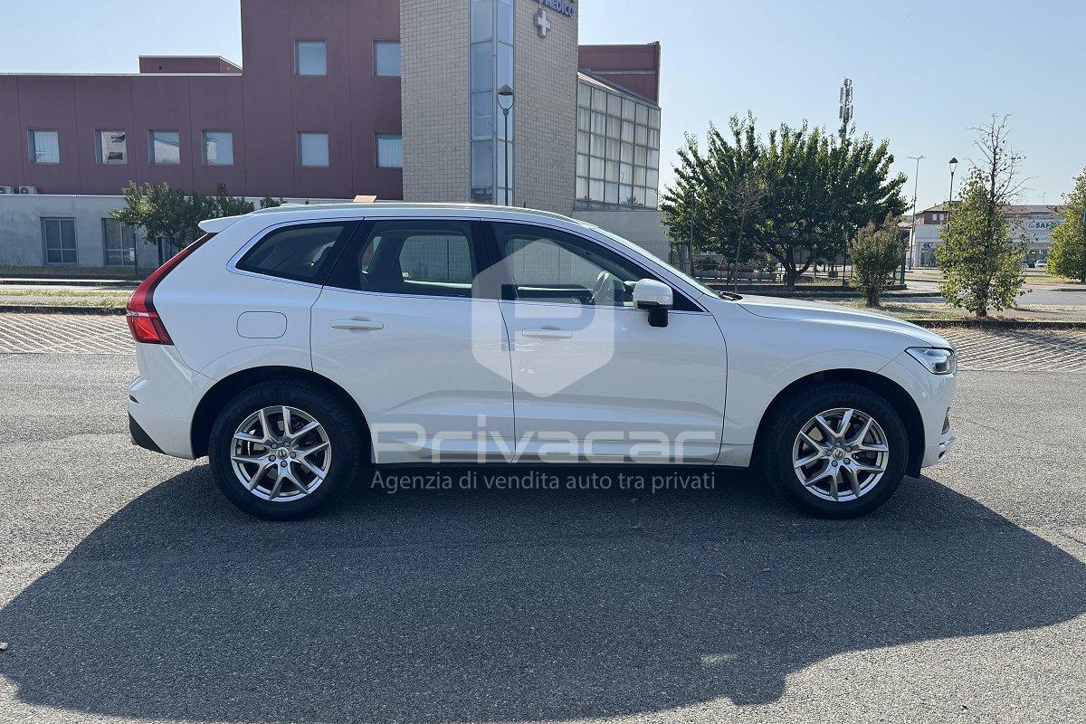 VOLVO XC60 B4 (d) AWD Geartronic Momentum