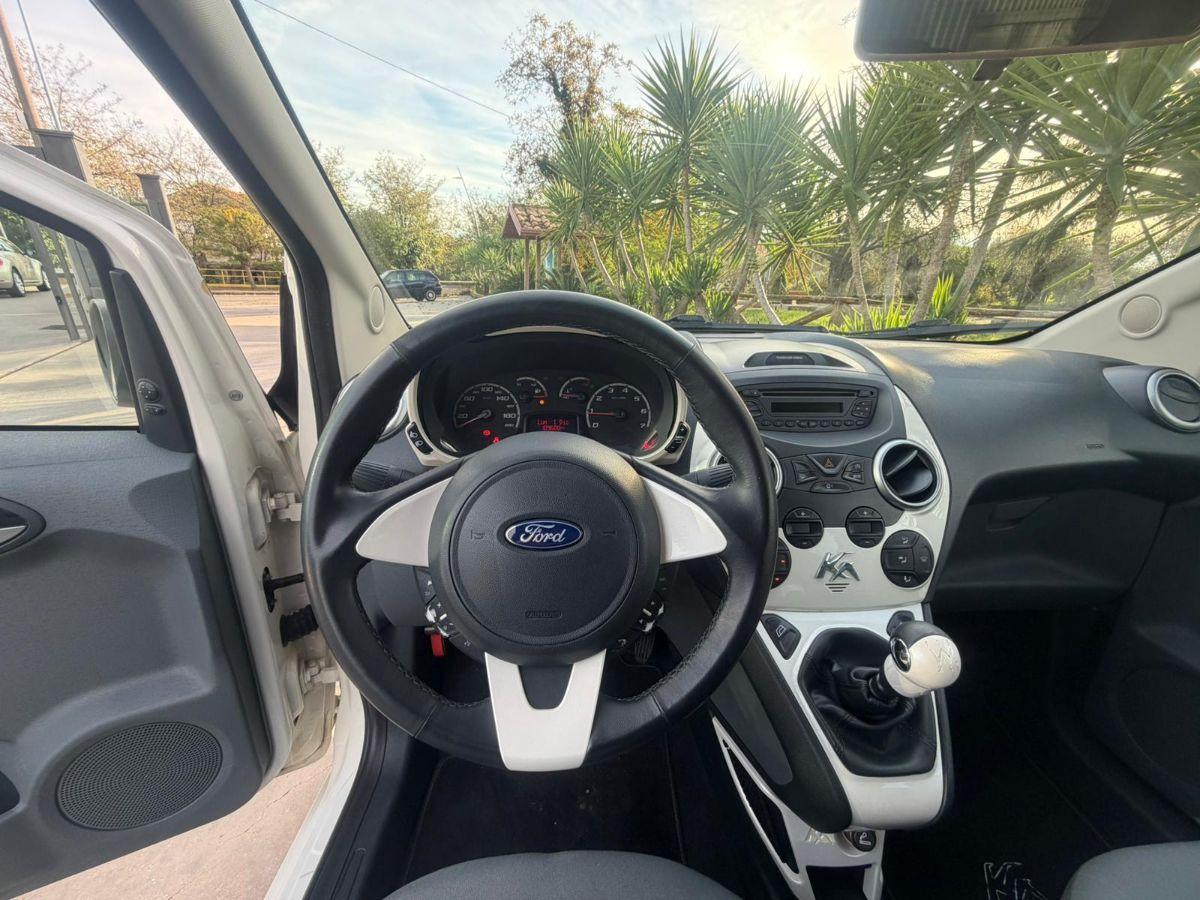 FORD - Ka - 1.2 8V 69CV Titanium
