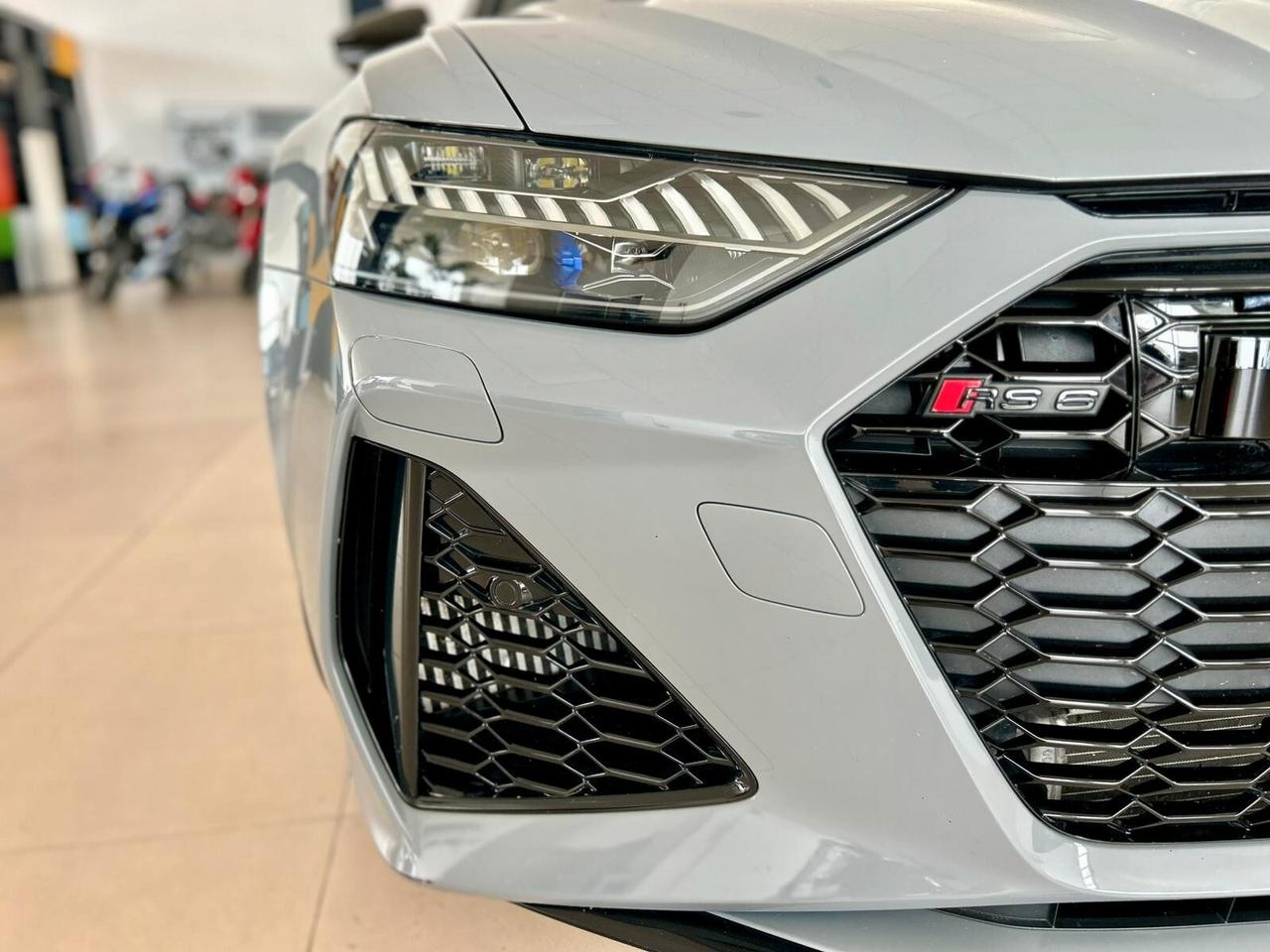 Audi RS6 RS 6 Avant UFFICIALE ITALIANA