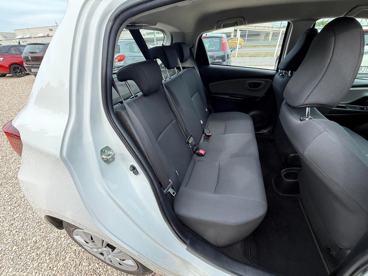 Toyota Yaris 1.4 D-4D 5 porte Lounge