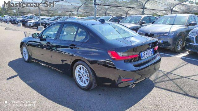 BMW 320 320D 48V BUSINESS ADVANTAGE AUTO - VOLANTE M - GE8