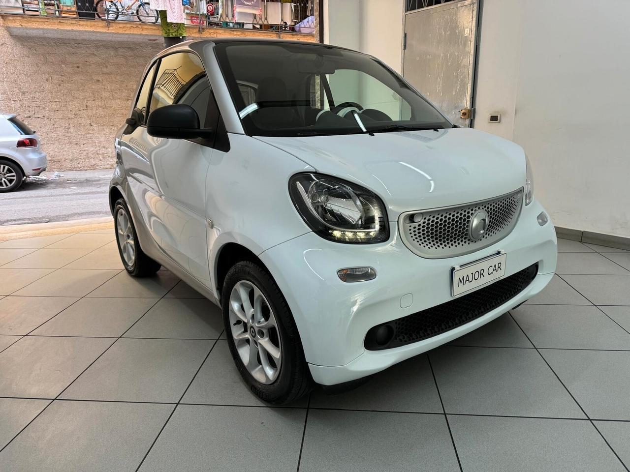 Smart ForTwo Coupè 1.0 Twinamic Youngster