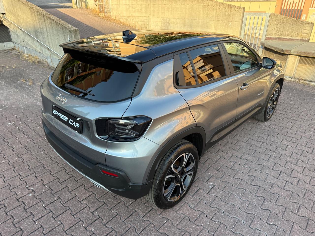 Jeep Avenger 1.2 Turbo e-Hybrid MHEV Summit VARI COLORI