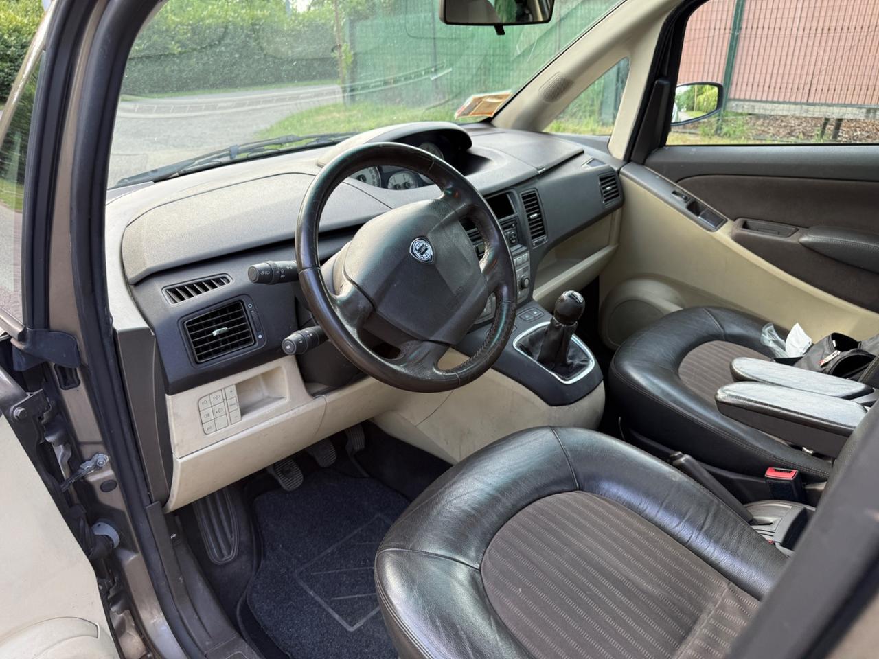 Lancia MUSA 1.9 Multijet Oro “NEOPATENTATI “
