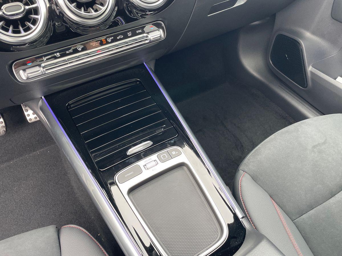 Mercedes-Benz GLA 200 d automatic