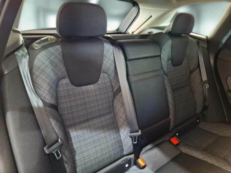 VOLVO XC60 B4 D AWD automatico Core