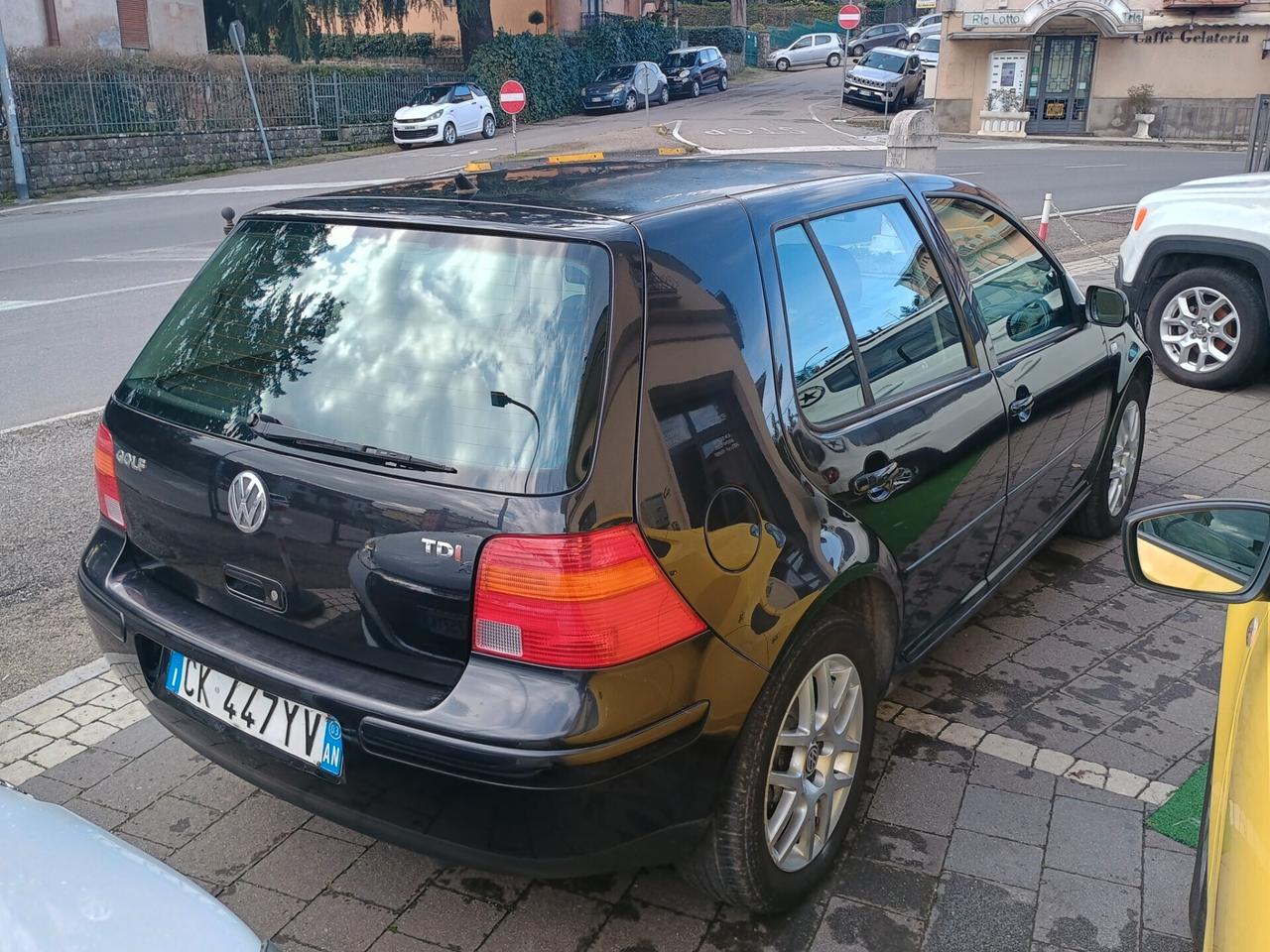 Volkswagen Golf 1.9 TDI/101 CV cat 3p. Time