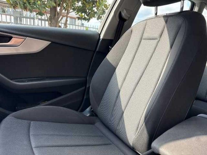 Audi A4 V 2019 Avant 35 2.0 tdi mhev Business Advanced 163cv s-tronic