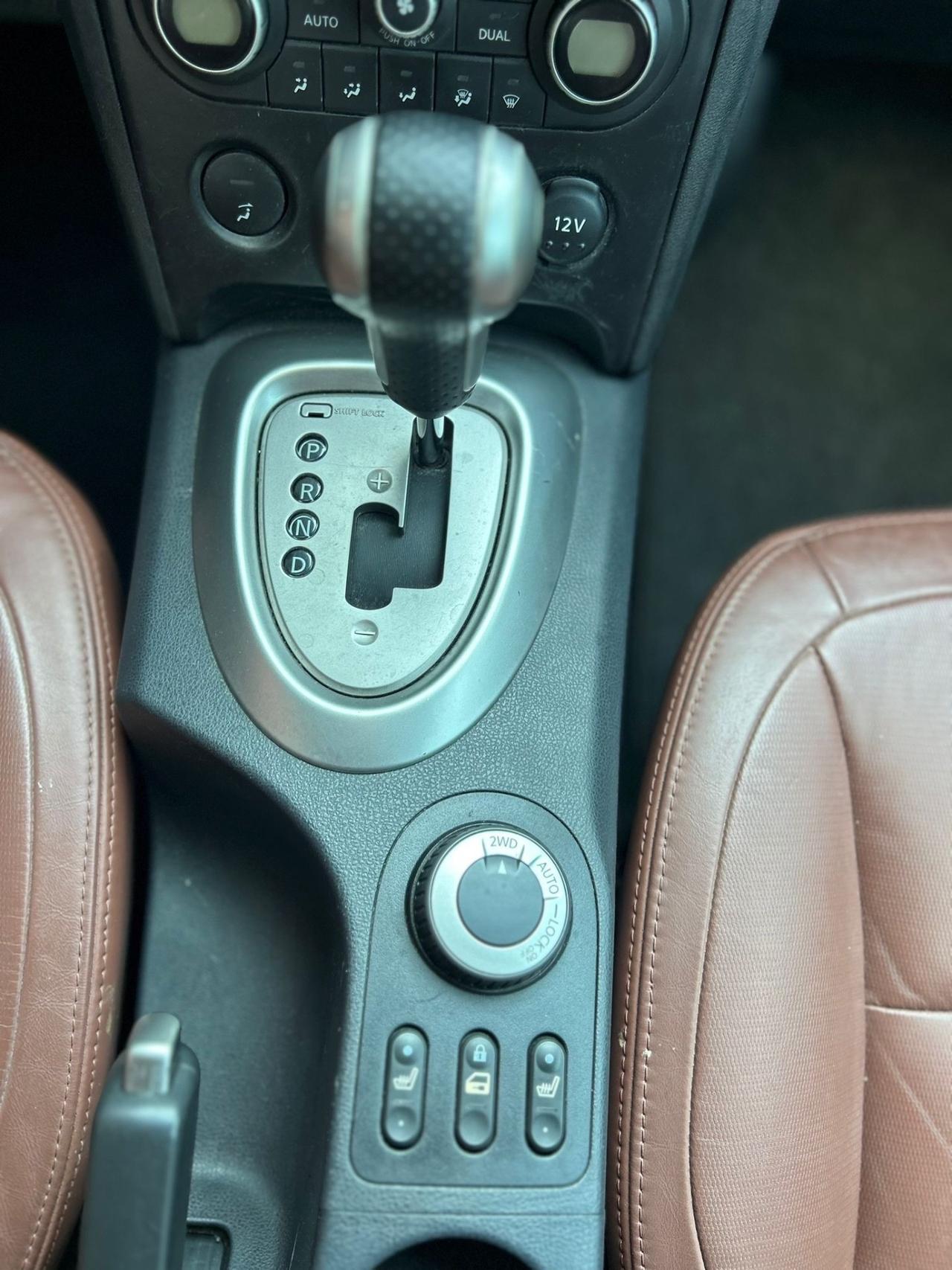 Nissan Qashqai 2.0 dCi DPF 4WD Tekna
