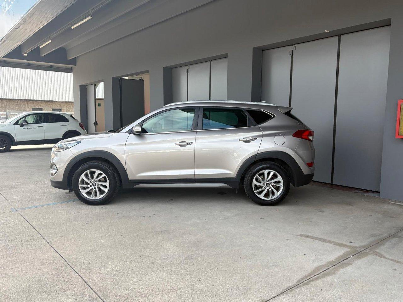 Hyundai Tucson 1.7 crdi Xpossible 2wd 115cv