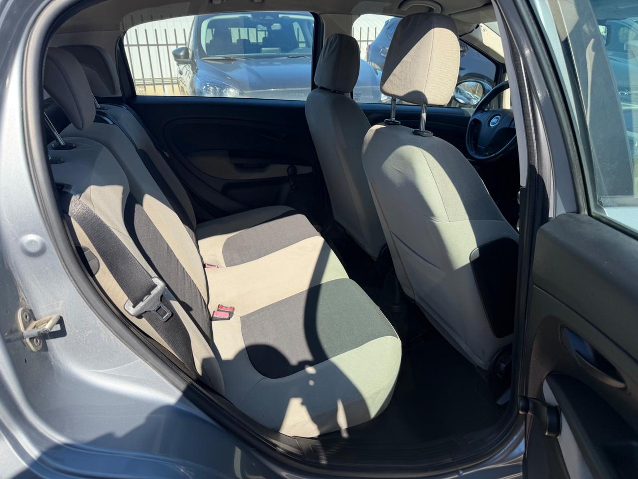 Fiat Grande Punto 1.3 MJT 75 CV 5 porte Dynamic