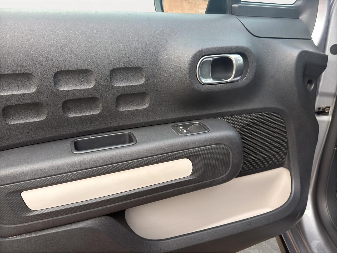 Citroen C3 BlueHDi 100 S&S Feel Pack - 2022