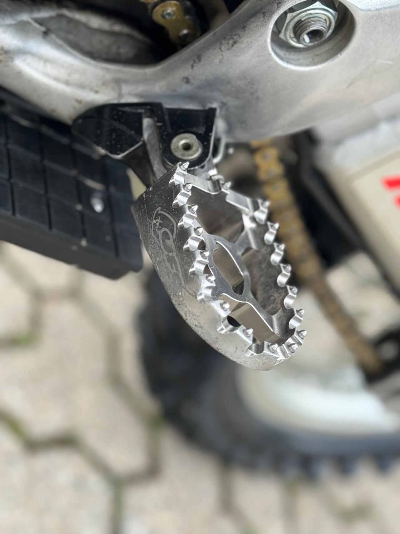 Honda CRF 450 R 2014 ufficiale Red moto