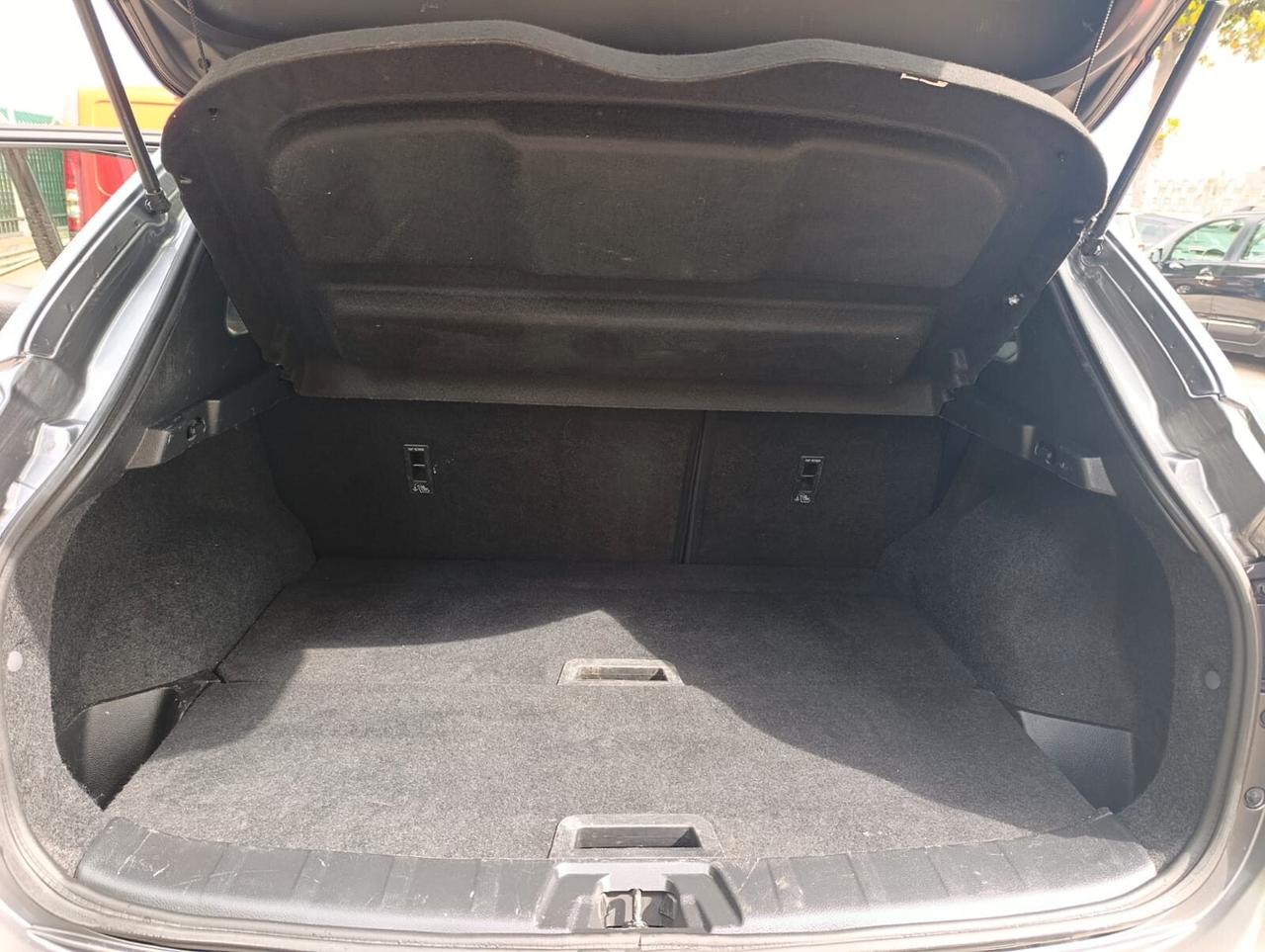 Nissan Qashqai 1.6 dCi x-tronic black edition 2017