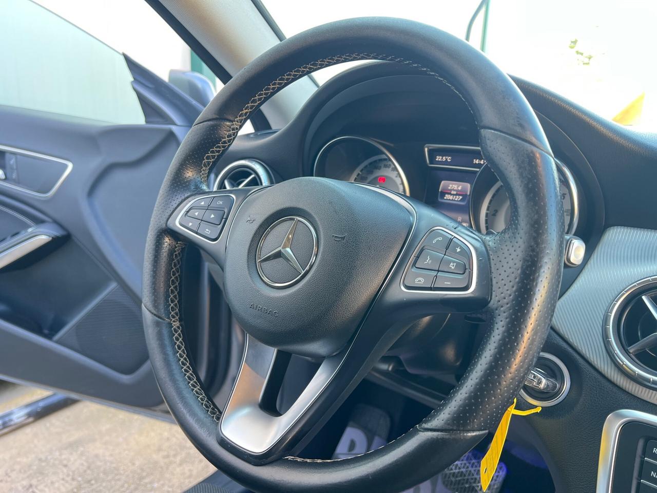 Mercedes-benz CLA 200 d SHOOTING BRAKE