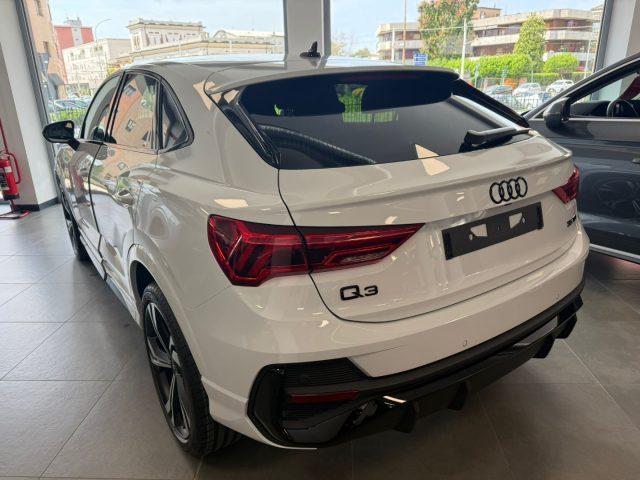 AUDI Q3 SPB 35 TDI S tronic Identity Black