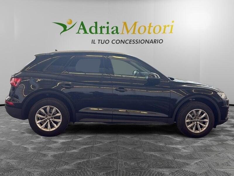 Audi Q5 35 TDI Business quattro S tronic