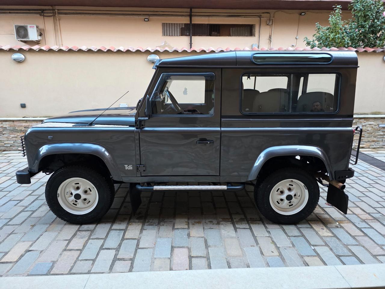 Land Rover Defender 90 2.5 Tdi Hard-top