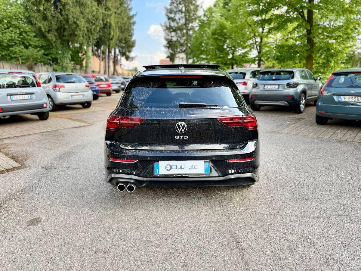 Volkswagen Golf 2.0 tdi GTD 200cv dsg