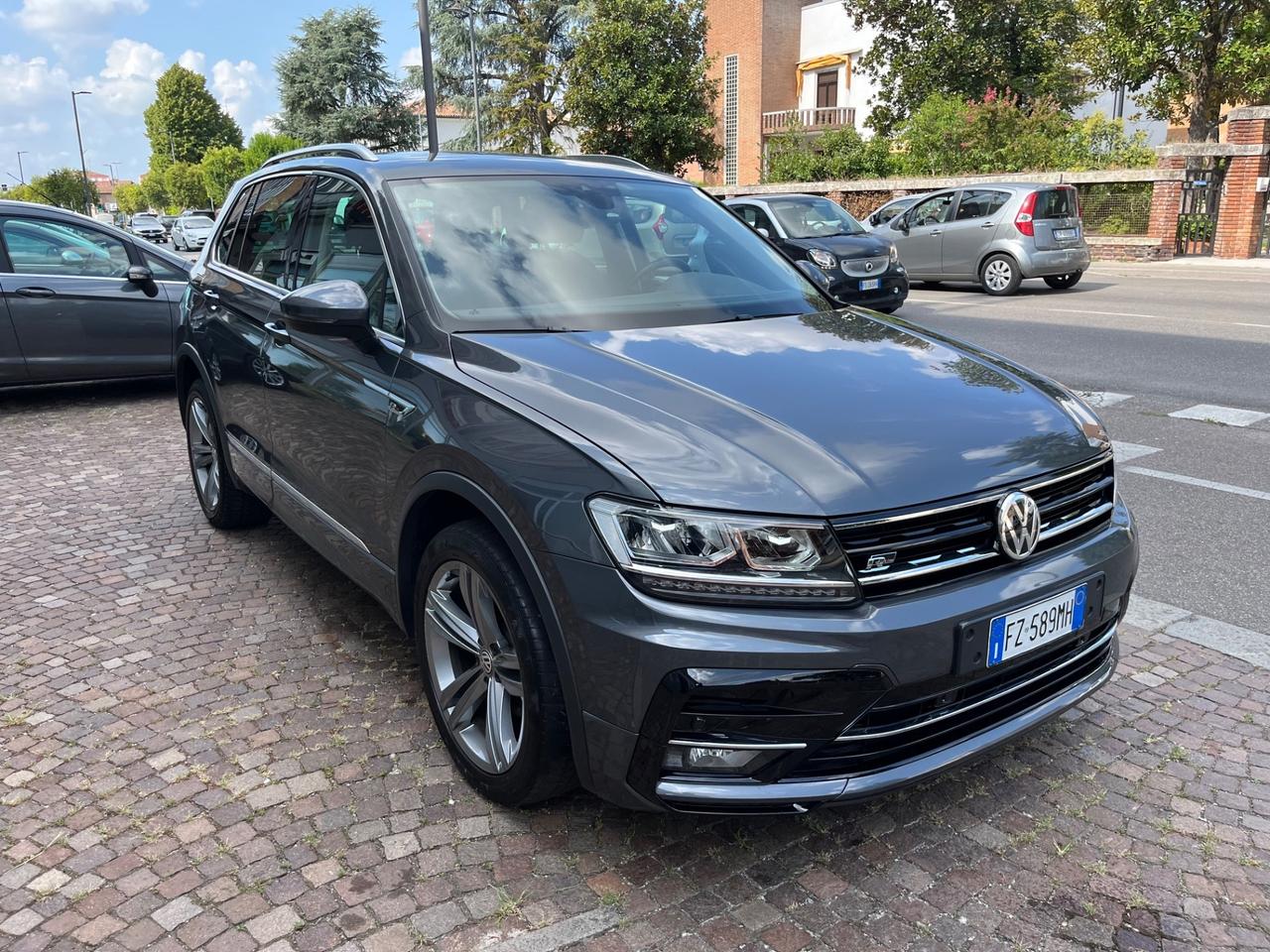 Volkswagen Tiguan 2.0 TDI SCR 4MOTION Sport BlueMotion Technology