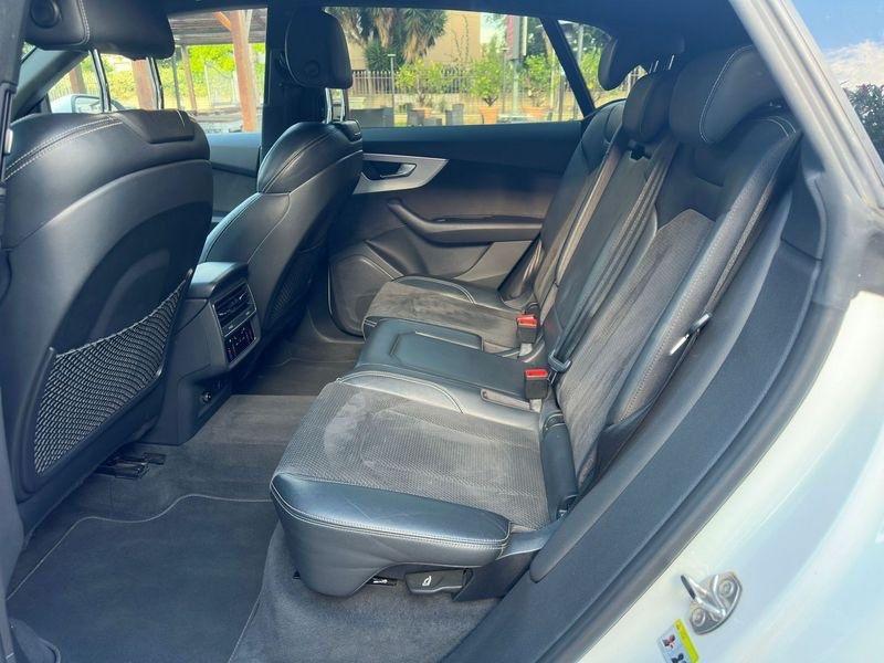 Audi Q8 50 TDI 286 CV quattro tiptronic Sport